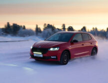 ADAC test zimných pneumatík v rozmere 185/65 R15 s autom Škoda Fabia.